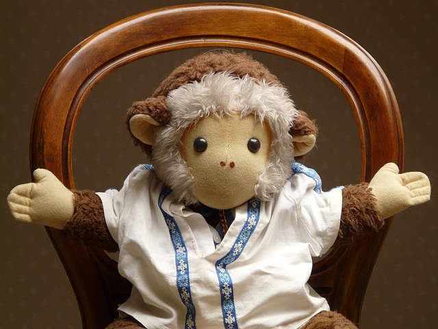 What To Look For When You Shop For Toys what to look for when you shop for toys