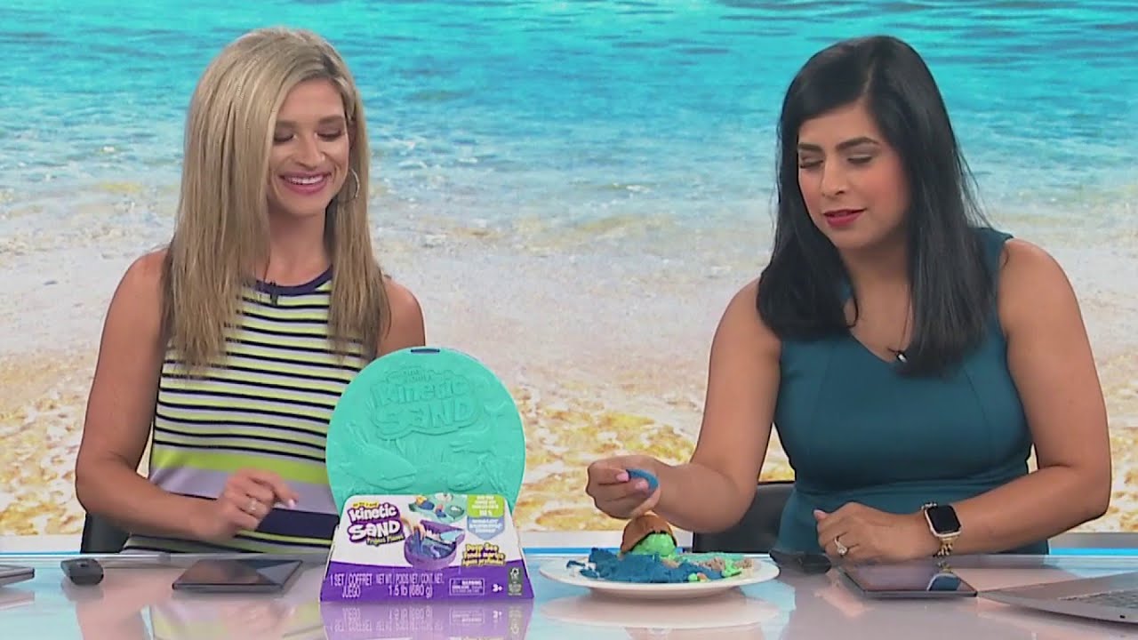 Celebrate National Beach Day with eco-friendly Kinetic Sand rootF IMG 66ce1c500e7ab